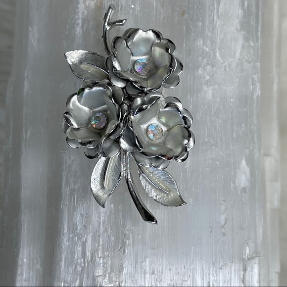 CORO pin VINTAGE floral BROOCH silver + rhinestone FEMININE stylish TIMELESS - Picture 7 of 13